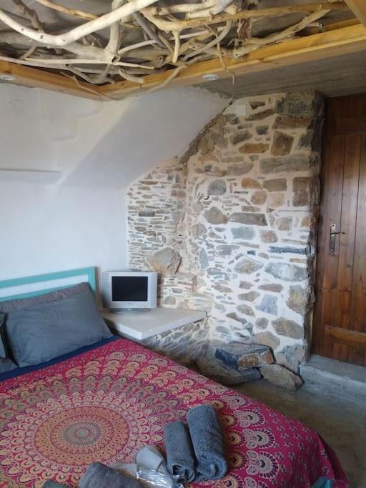 The Village House Kerames Bagian luar foto