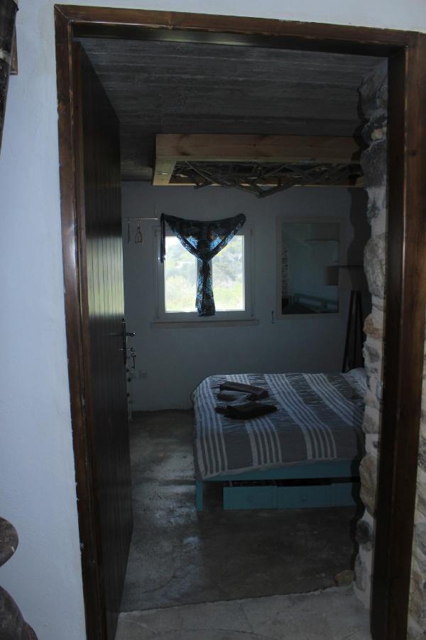 The Village House Kerames Bagian luar foto